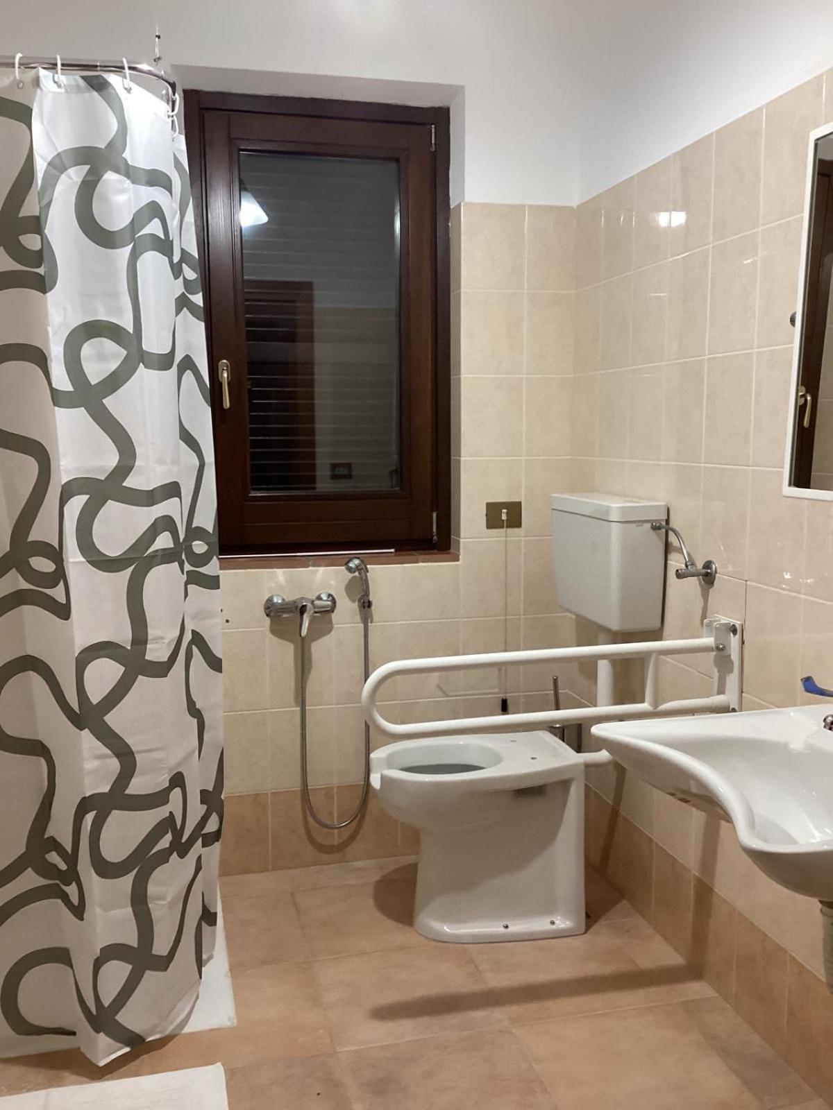 La Locanda Del Brigante Farindola Esterno foto