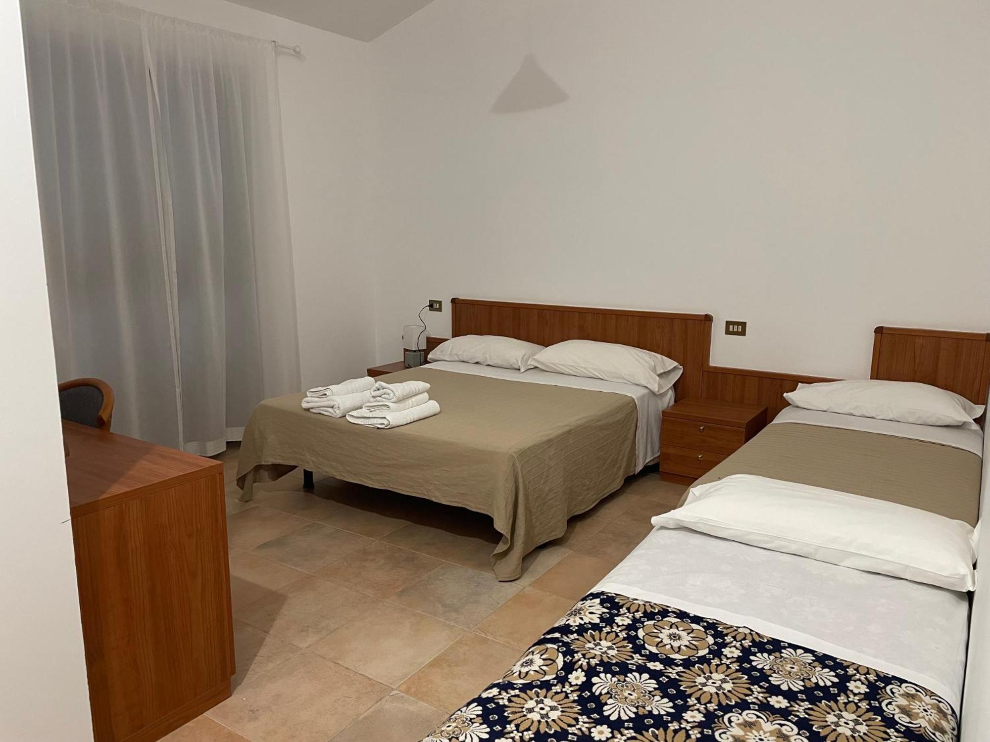 La Locanda Del Brigante Farindola Esterno foto