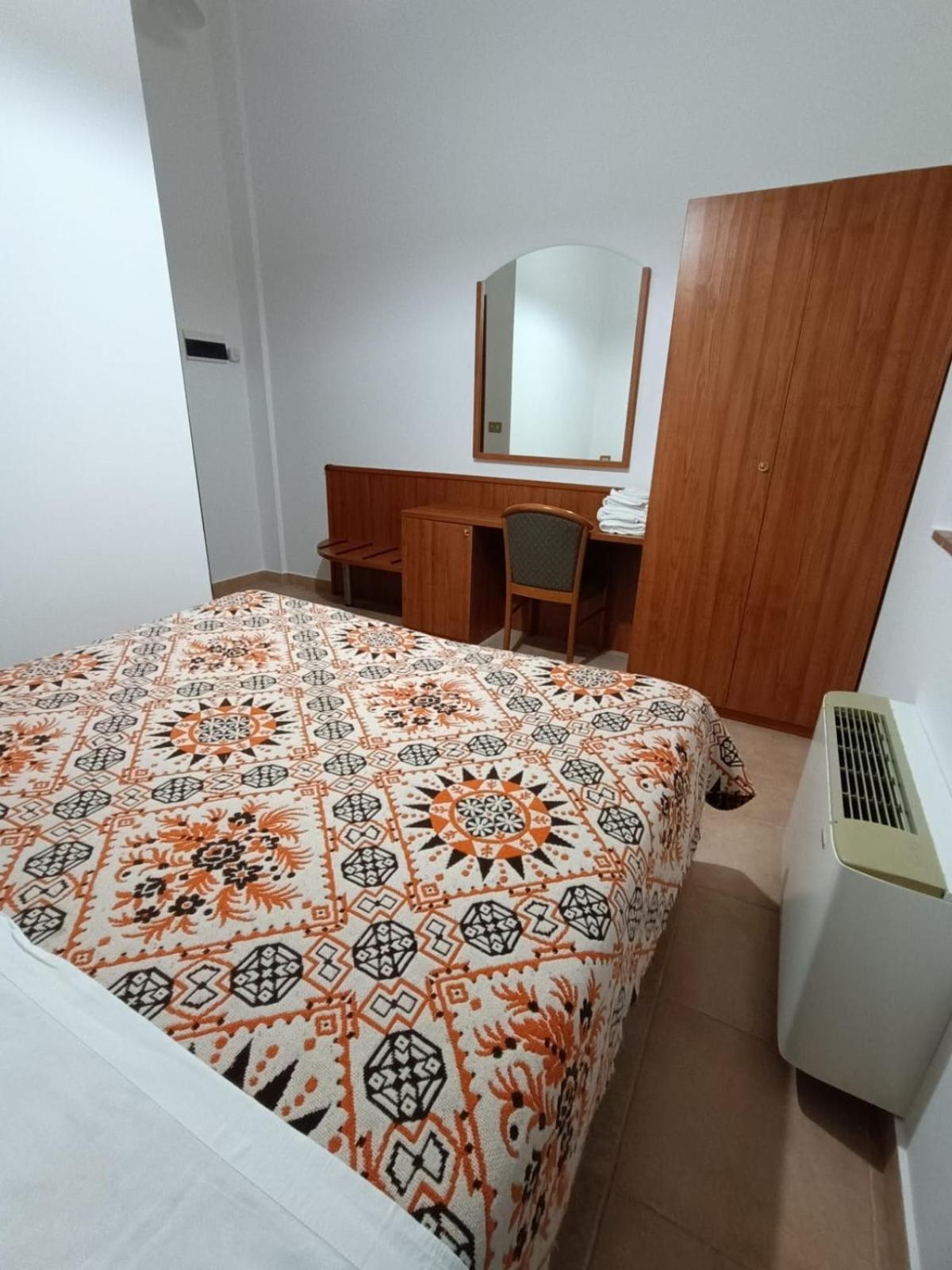 La Locanda Del Brigante Farindola Esterno foto